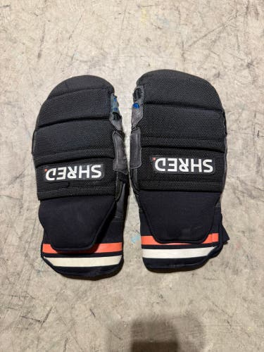 Black Medium Adult Unisex Shred Gloves (Used)