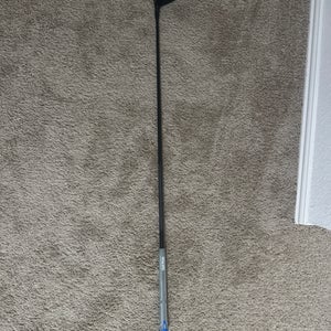 Men's 2022 Titleist TSR4 Right Handed Driver Stiff Flex 9 Loft 44" (Used)