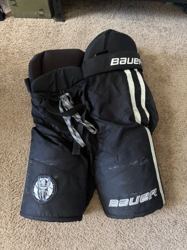Senior Medium Bauer Custom Pro Hockey Pants (Used)