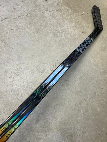 2 PACK 95 Flex P28M Senior CCM Jetspeed FT7 Pro Left Hand Hockey Stick Pro Stock (New)