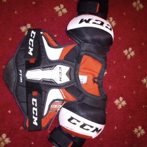 Large Junior CCM JetSpeed FT485 Shoulder Pads (New)