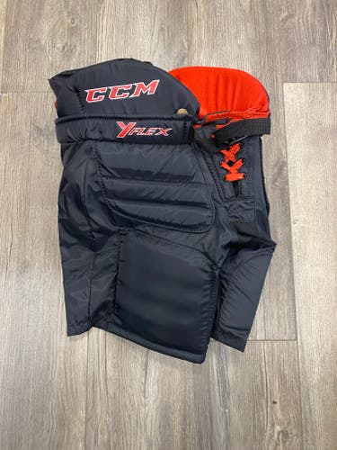 Youth Large/Extra Large CCM YT Flex Hockey Goalie Pants (New)