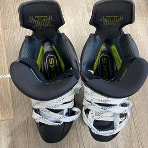 CCM Tacks XF Pro Hockey Skates Regular Width (New)