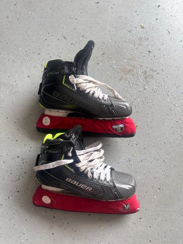 2012 Bauer Pro Hockey Goalie Skates Pro Stock 11.5 (Used)
