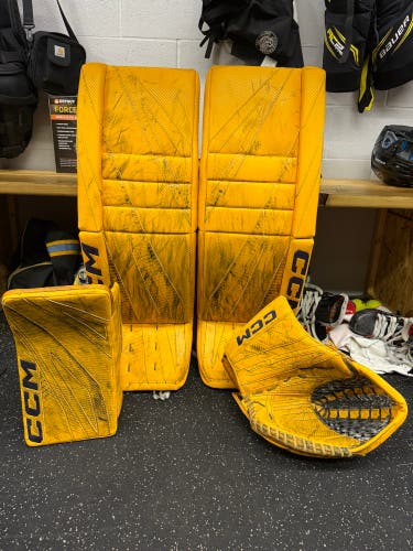34" CCM EFlex 7 Regular Goalie Full Set