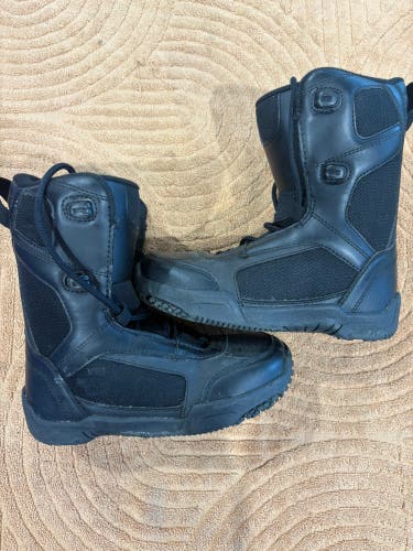 Kid's Morrow Snowboard Boots | Size 4 (Used)