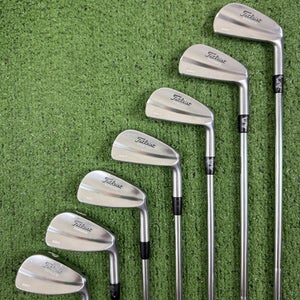 Titleist 660 Forged Blade Iron Set 4-PW Dynamic Gold S300 Stiff Flex Steel