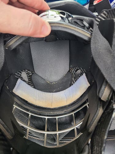Senior Large 2014 Hackva 2608 Goalie Mask (Used)