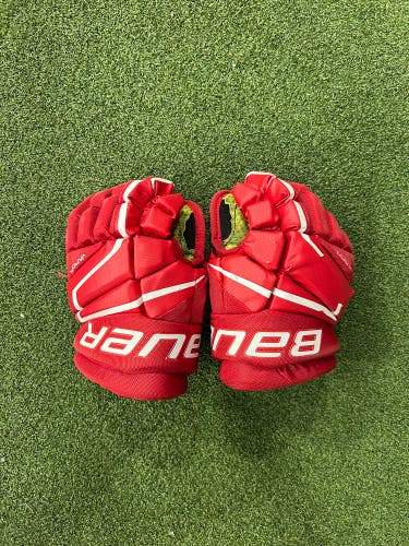 10" Junior Bauer Vapor 3X Gloves