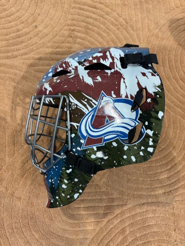Youth Franklin GFM1500 Colorado Avalanche Goalie Mask (Used)