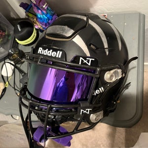 Black Youth Small Riddell SpeedFlex Helmet (Used)