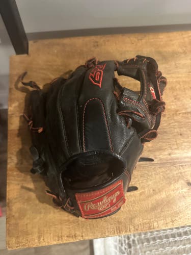 Rawlings R9 RH Baseball Glove 11.25" (Used)