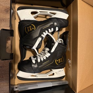 2026 Warrior Hockey Skates Regular Width 9 (New)
