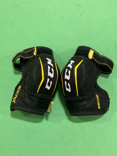 Used Youth Medium CCM Tacks 3092 Elbow Pads