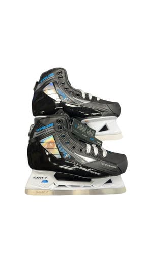 TRUE Hockey TF7 Size 6 Wide-Brand new in Box