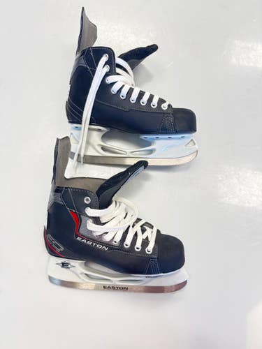 Used Easton SYNERGY Intermediate Hockey Skate Intermediate 5.0 11860-S000311975