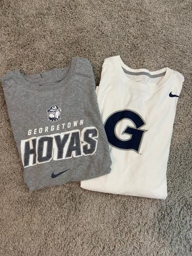 White XL Men's Nike Shirt (Used)