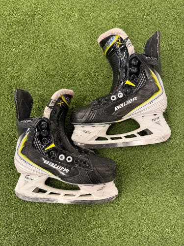 Bauer S25 Vapor Velocity Hockey Skates | Size 3.5D