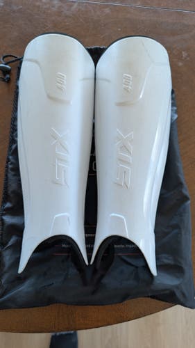 STX Stallion 400 Field Hockey Shin Guards