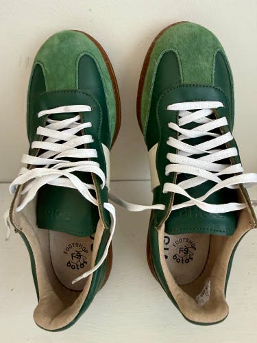 Botas × Footshop Green ( SIZE kids 37 euro – US 4) - NEW
