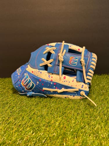 2025 Wilson A2000 “Autism Speaks” H12 RH Infield BB/SB Glove 12" (New)