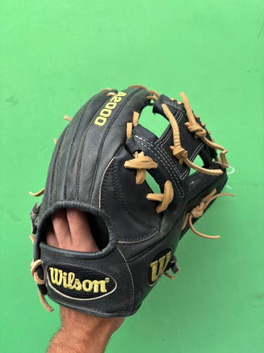 Wilson A2000 RH Infield Baseball Glove 11.75"