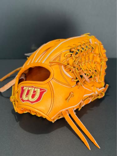 Rare Japanese Wilson Staff WTAHWAW46L RH Infield Baseball Glove 11.25" (New)