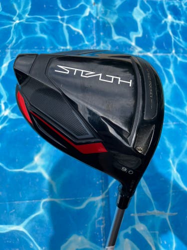 TaylorMade Stealth Driver Right Handed Stiff Flex 9 Loft (Used)