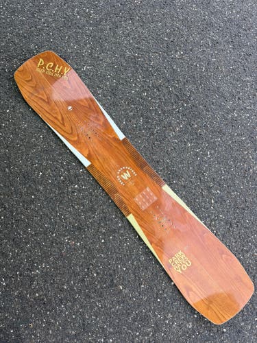 Men's Arbor Westmark Camber Snowboard Without Bindings Medium Flex Directional Twin 155 cm (Used)