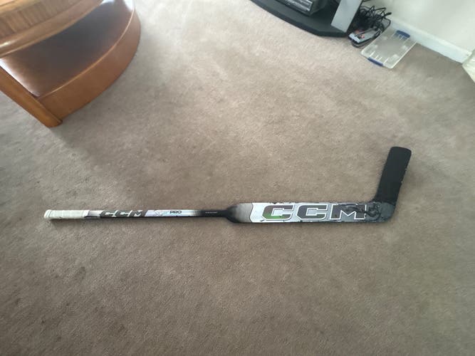 Senior CCM XF Pro Regular Goalie Stick 26" Paddle (Used)