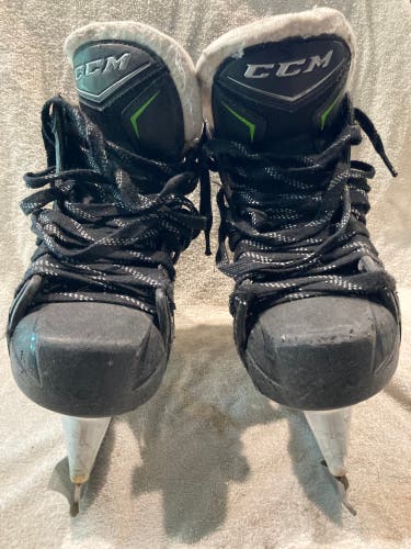 Black 2019 CCM Ribcor 76K Hockey Skates Regular Width 7.5 (Used)