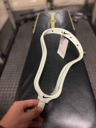 Nike CEO 3 Unstrung Head (New)