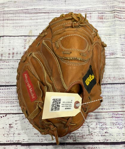 Brown Wilson A2542 RH Catcher's Baseball Glove 31" (Used)