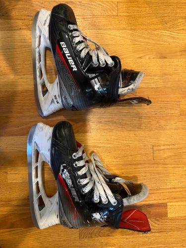 Bauer Vapor ltx Pro+ Hockey Skates Regular Width Size 3 (Used)