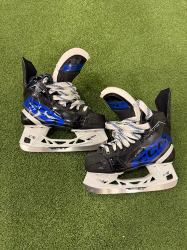 Intermediate CCM JetSpeed XTra Hockey Skates Size 4 (Used)