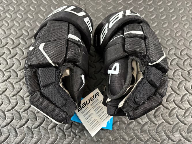*New* Bauer Supreme Mach Gloves 14" (BLACK/WHITE)
