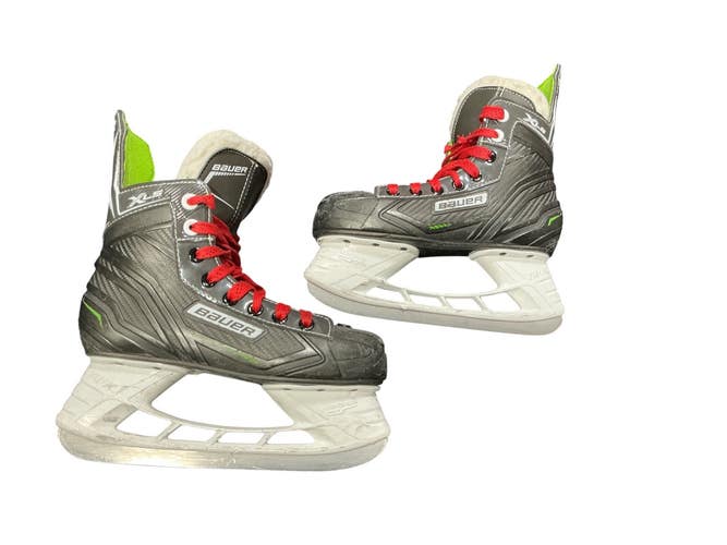 Used Bauer XLS Junior Hockey Skate Junior 03 11873-S000237882