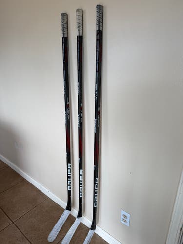 Senior Bauer Vapor X5 Pro Right Handed Hockey Stick P92M 87 Flex (Used)