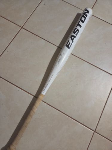 2023 Easton Ghost Unlimited Composite Bat (-10) 23 oz 33" (Used)