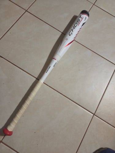 2022 Easton Ghost Advanced Composite Bat (-11) 18 oz 29"