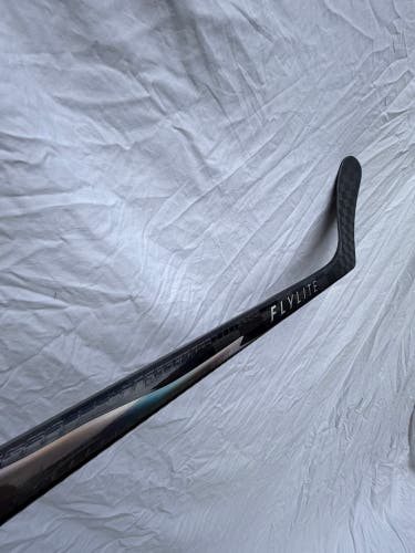 Senior Bauer Vapor Flylite Left Hand Hockey Stick 77 Flex Pro Stock (New)