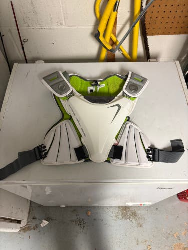 Large Adult Maverik MAX EKG Shoulder Pads (New)