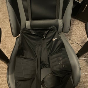 Black Men's XXL Youth Nike Team Defender Game Pants (Used)