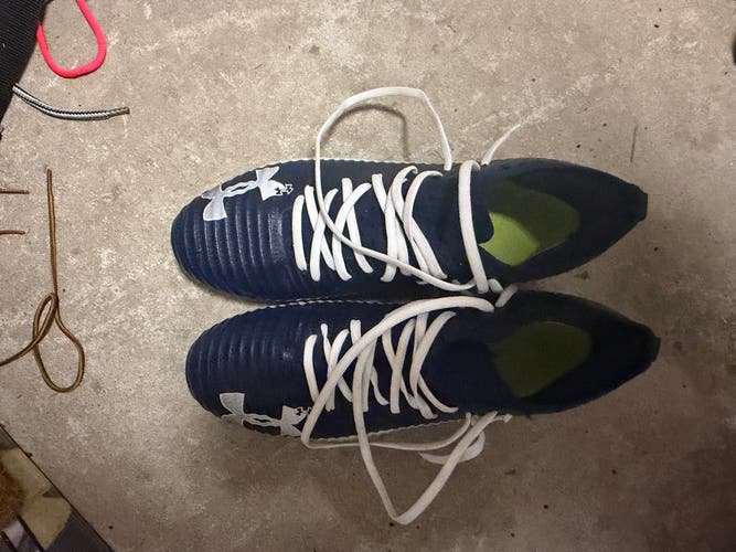 Blue Men's Size M 10.5 (W 11.5) Adult Under Armour Cleats (Used) Comes with navy laces as well