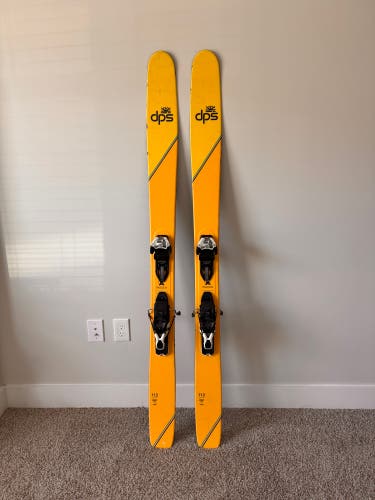 DPS Pagoda Tour 112 RP 178 cm Powder Skis With Demo Bindings (Used)