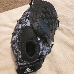 Adidas RH EAZY CLOSE Digital Camo Baseball Glove 11" Game Ready