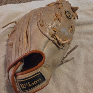 Wilson RH A2930 Ron Guidry Pro Special Baseball Glove 12" American Cowhide(Used)
