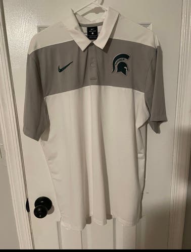 Bundle shipment white polo and grey shirt