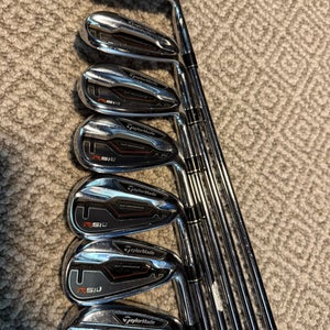 Men's 2014 TaylorMade RSi 1 Right Handed Iron Set Regular Flex (Used)
