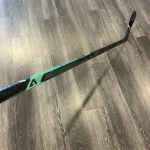 Senior Warrior Alpha LX3 Hockey Stick | LH W03